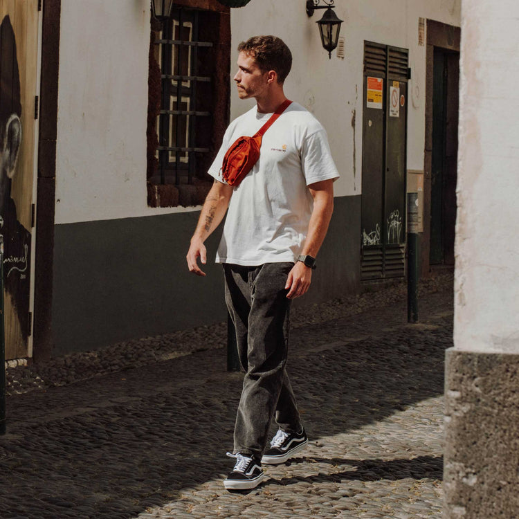 Lifeventure, Nerka podróżna Discovery z ochroną RFID, czerwona