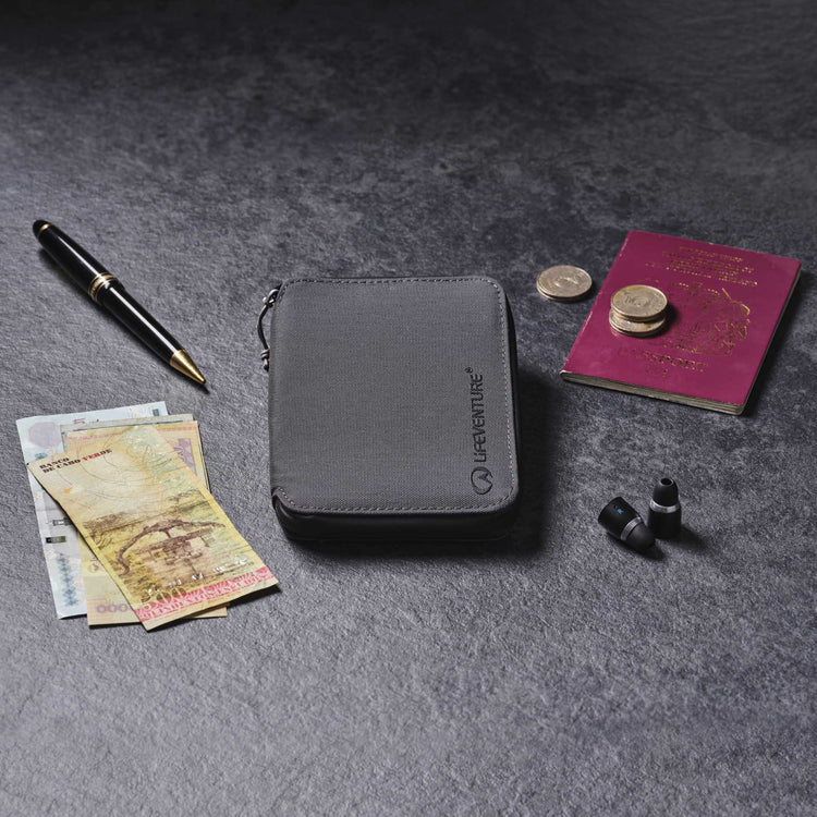 Lifeventure, Mini portfel podróżny z ochroną RFID, szary