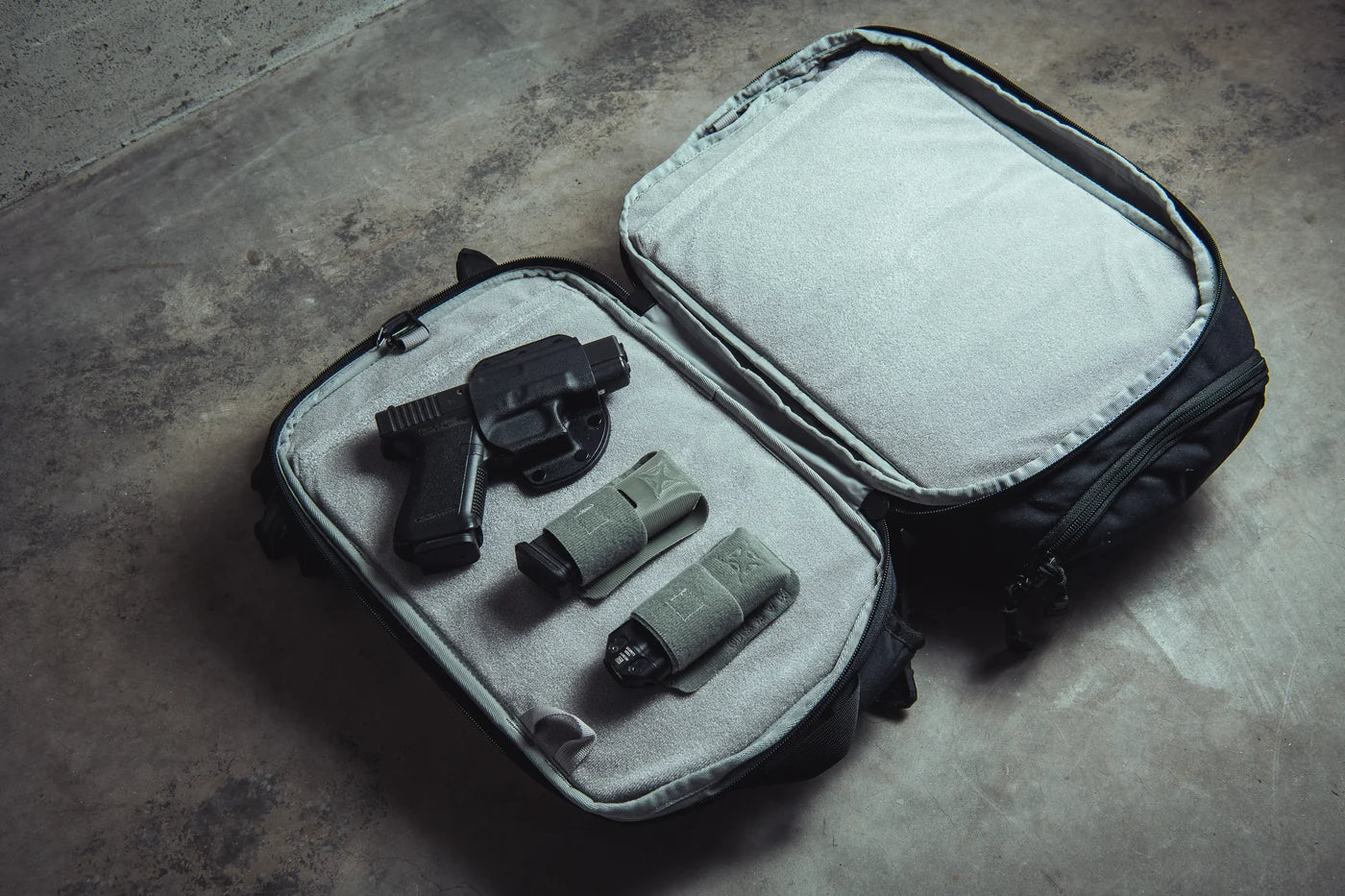 Vertx, plecak Gamut 18l Sling EDC/CCW Long Walks Pack X,  granatowy